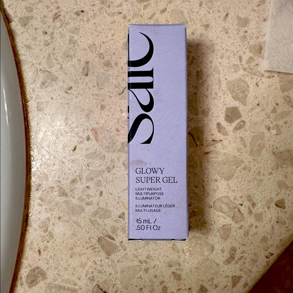 Saie Glowy Super Gel in Roseglow! NWT!